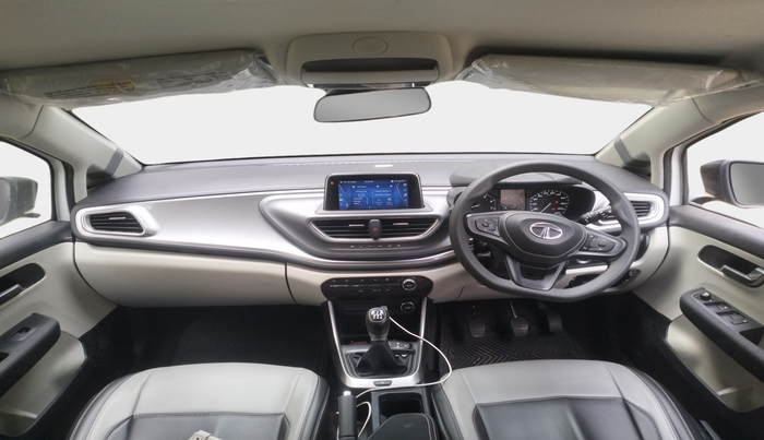 2021 Tata ALTROZ XZ PETROL, Petrol, Manual, 8,619 km, interior