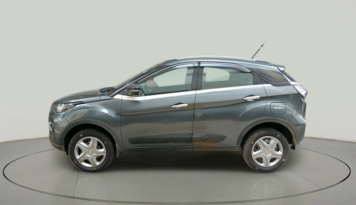 2022 Tata NEXON XM PETROL, Petrol, Manual, 34,962 km, exterior