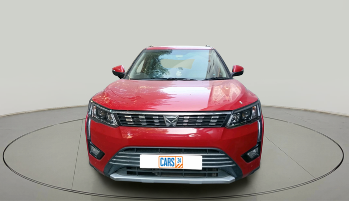 2023 Mahindra XUV300 W8 (O) 1.2 PETROL AMT, Petrol, Automatic, 18,441 km, exterior