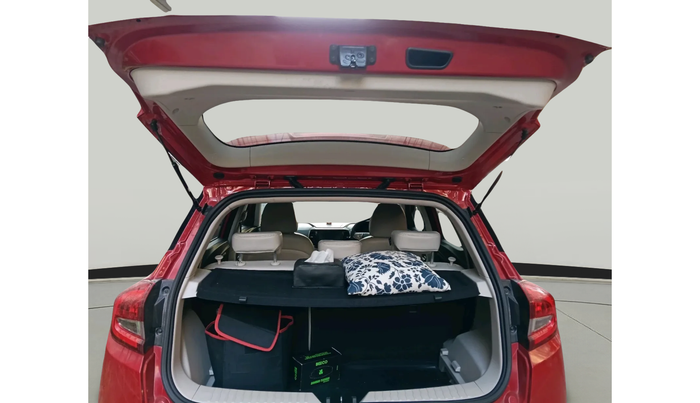 2023 Mahindra XUV300 W8 (O) 1.2 PETROL AMT, Petrol, Automatic, 18,441 km, exterior