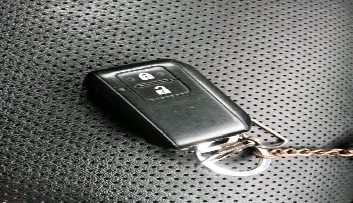 2022 Maruti XL6 ALPHA MT, Petrol, Manual, 38,158 km, interior