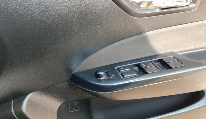 2017 Maruti Swift VDI, Diesel, Manual, 95,575 km, interior