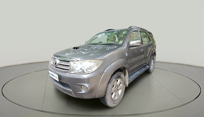 2011 Toyota Fortuner 3.0 4X4 MT, Diesel, Manual, 1,36,715 km, exterior
