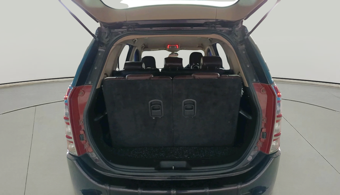 2014 Mahindra XUV500 W8, Diesel, Manual, 89,584 km, exterior