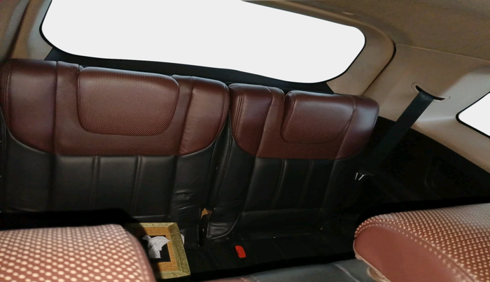 2014 Mahindra XUV500 W8, Diesel, Manual, 89,584 km, interior