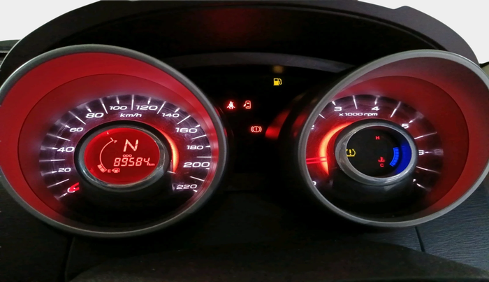 2014 Mahindra XUV500 W8, Diesel, Manual, 89,584 km, interior