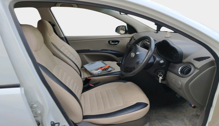 2012 Hyundai i10 MAGNA 1.2, Petrol, Manual, 92,808 km, interior