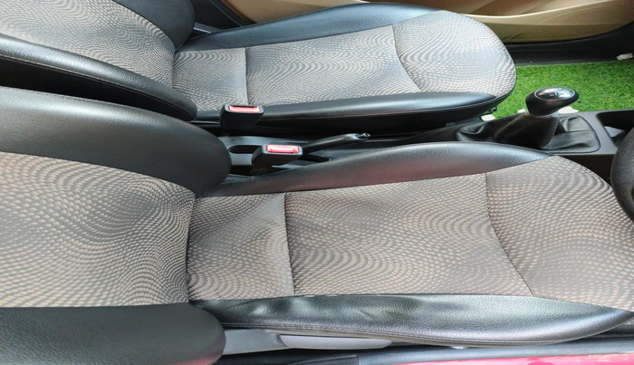2016 Hyundai Eon SPORTZ, Petrol, Manual, 64,031 km, interior