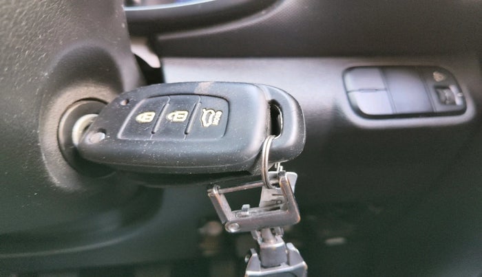 2021 Hyundai VENUE S 1.2, Petrol, Manual, 42,844 km, interior