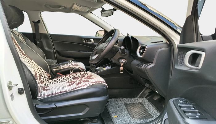 2021 Hyundai VENUE S 1.2, Petrol, Manual, 42,844 km, interior