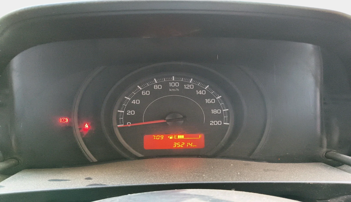 2023 Maruti Swift LXI, Petrol, Manual, 35,214 km, interior