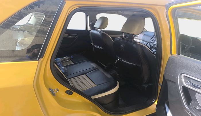 2018 Maruti Vitara Brezza ZDI, Diesel, Manual, 94,969 km, interior