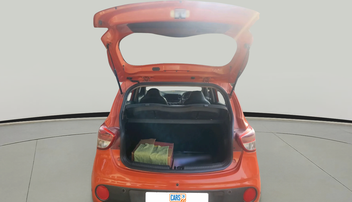 2018 Hyundai Grand i10 MAGNA 1.2 KAPPA VTVT, Petrol, Manual, 1,02,695 km, exterior