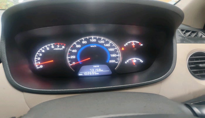 2018 Hyundai Grand i10 MAGNA 1.2 KAPPA VTVT, Petrol, Manual, 1,02,695 km, interior