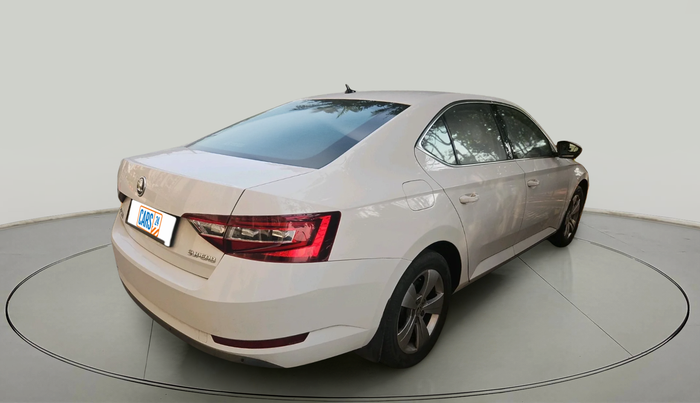 2017 Skoda Superb STYLE 1.8 TSI AT, Petrol, Automatic, 37,777 km, exterior
