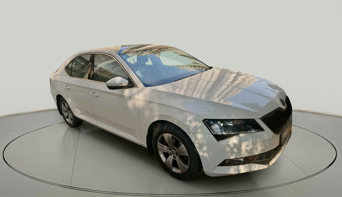 2017 Skoda Superb STYLE 1.8 TSI AT, Petrol, Automatic, 37,777 km, exterior