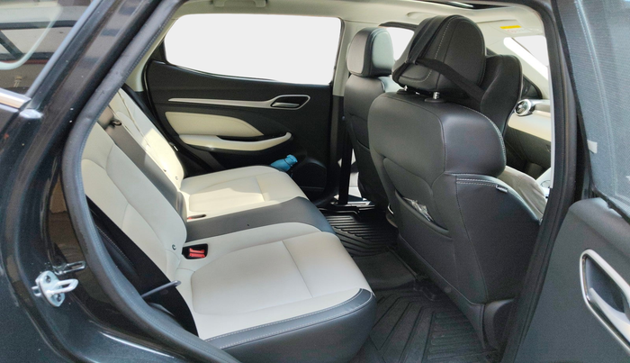 2023 MG ZS EV EXCLUSIVE ICONIC IVORY, Electric, Automatic, 40,157 km, interior