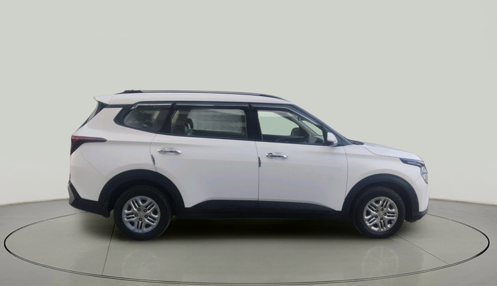 2022 KIA CARENS PRESTIGE 1.5 PETROL 7 STR, Petrol, Manual, 33,976 km, exterior