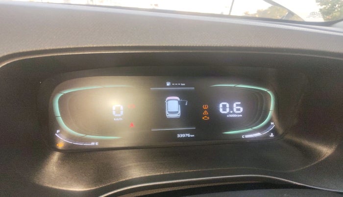 2022 KIA CARENS PRESTIGE 1.5 PETROL 7 STR, Petrol, Manual, 33,976 km, interior