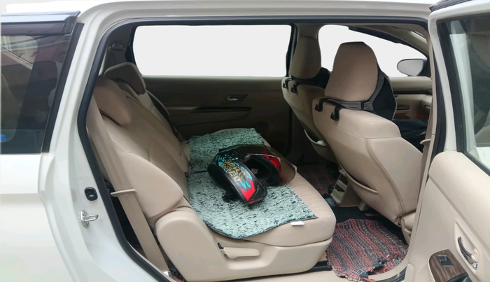 2020 Maruti Ertiga ZXI+ SHVS, Petrol, Manual, 38,210 km, interior