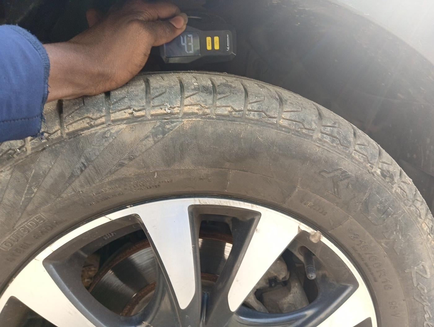 2018 Maruti S Cross ALPHA 1.3, Diesel, Manual, 1,20,019 km, tyre