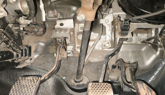 2010 Maruti Eeco 5 STR, Petrol, Manual, 90,214 km, interior