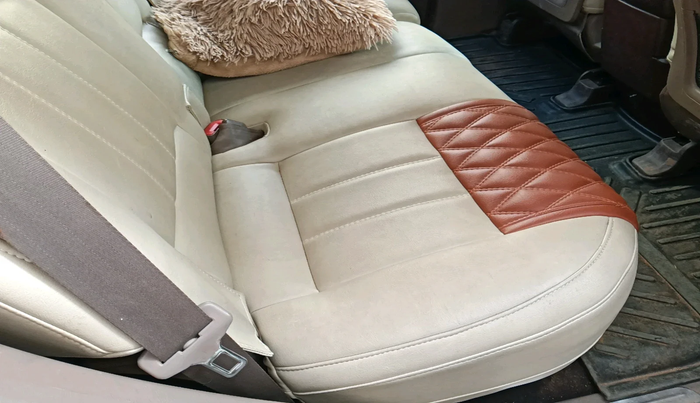 2012 Mahindra XUV500 W8, Diesel, Manual, 1,04,408 km, interior