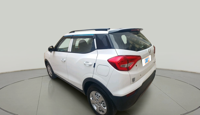 2023 Mahindra XUV300 W4 1.2 PETROL, Petrol, Manual, 13,413 km, exterior