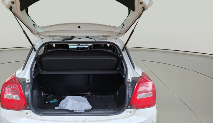 2018 Maruti Swift ZDI AMT, Diesel, Automatic, 1,01,004 km, exterior