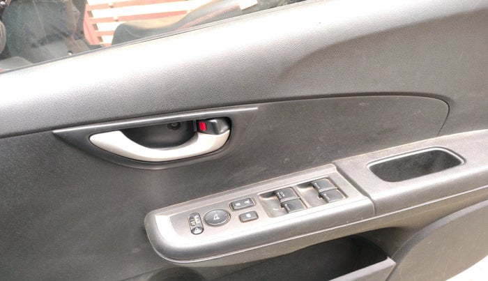 2017 Honda BR-V 1.5L I-VTEC V, Petrol, Manual, 64,322 km, interior