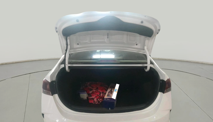 2021 Hyundai Verna SX 1.5 VTVT, Petrol, Manual, 28,034 km, exterior