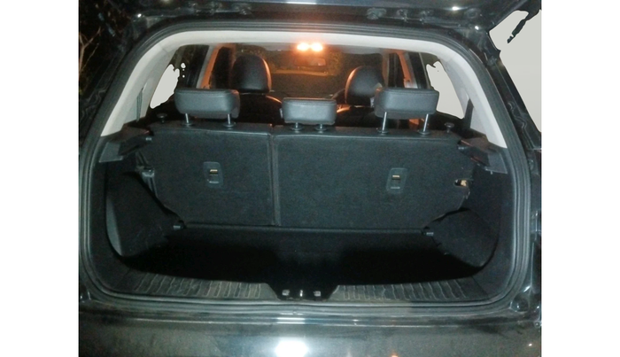 2022 Mahindra XUV300 W8 (O) 1.2 PETROL, Petrol, Manual, 61,131 km, exterior