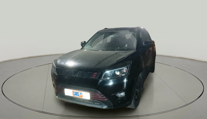 2022 Mahindra XUV300 W8 (O) 1.2 PETROL, Petrol, Manual, 61,131 km, exterior
