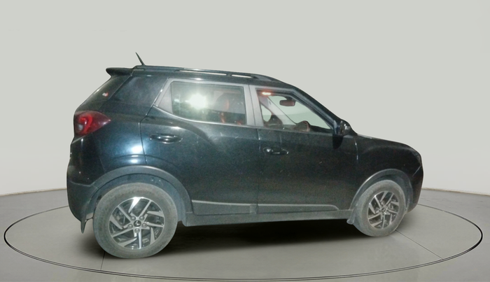 2022 Mahindra XUV300 W8 (O) 1.2 PETROL, Petrol, Manual, 61,131 km, exterior