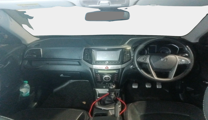 2022 Mahindra XUV300 W8 (O) 1.2 PETROL, Petrol, Manual, 61,131 km, interior