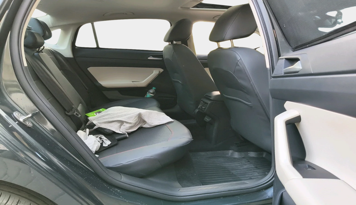 2022 Volkswagen VIRTUS GT PLUS TSI 1.5 EVO DSG, Petrol, Automatic, 19,799 km, interior