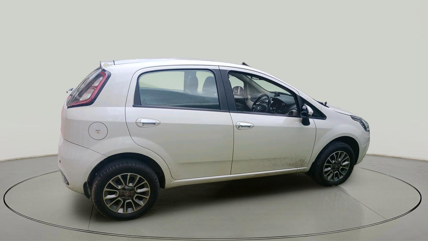 2015 Fiat Punto EVO EMOTION 1.3 MULTIJET, Diesel, Manual, 66,693 km, exterior