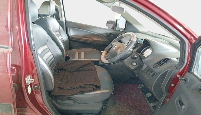 2011 Maruti Ritz LXI, Petrol, Manual, 85,751 km, interior