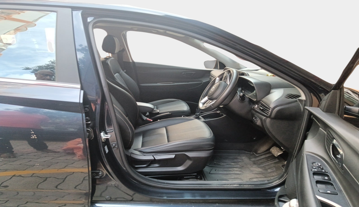 2023 Hyundai NEW I20 ASTA (O) 1.0 TURBO GDI DCT, Petrol, Automatic, 13,831 km, interior