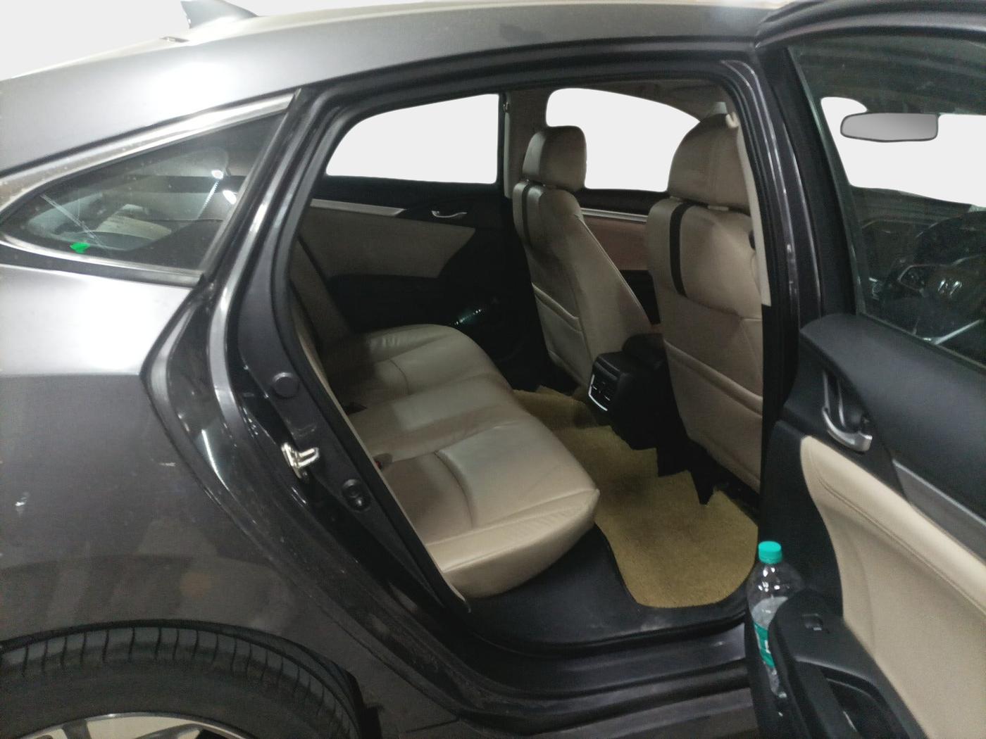 2019 Honda Civic 1.6L I-DTEC ZX MT, Diesel, Manual, 1,54,657 km, interior