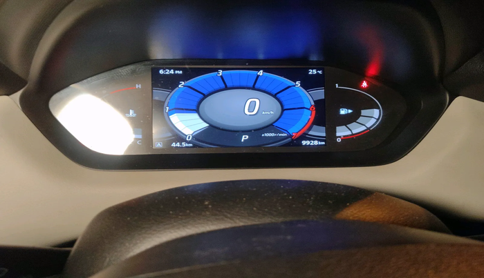 2023 Nissan MAGNITE XV TURBO CVT, Petrol, Automatic, 9,928 km, interior