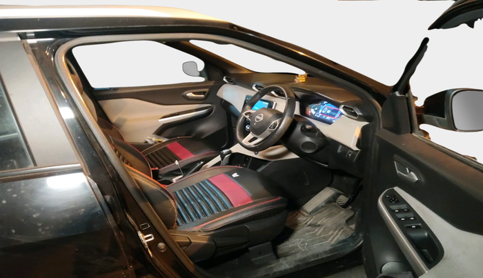 2023 Nissan MAGNITE XV TURBO CVT, Petrol, Automatic, 9,928 km, interior