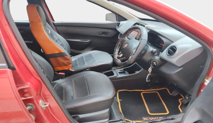 2018 Renault Kwid RXT 1.0 AMT, Petrol, Automatic, 19,601 km, interior
