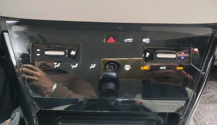 2023 Tata NEXON PURE 1.2 PETROL, Petrol, Manual, 20,033 km, interior