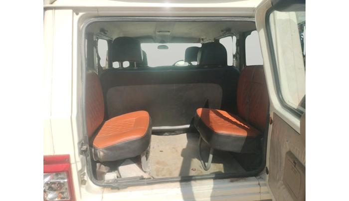 2022 Mahindra Bolero B6 (O), Diesel, Manual, 26,391 km, interior