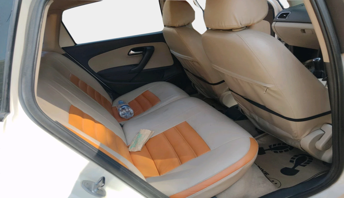 2011 Volkswagen Polo HIGHLINE1.2L, Petrol, Manual, 80,213 km, interior