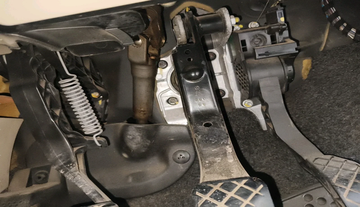 2011 Skoda Fabia AMBIENTE 1.2 MPI, Petrol, Manual, 89,488 km, interior