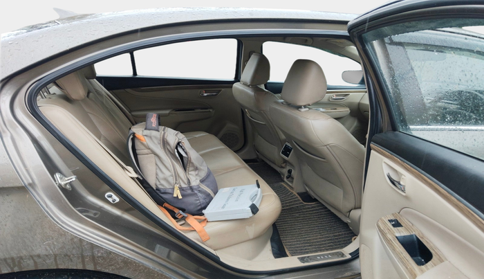 2019 Maruti Ciaz ALPHA 1.5 SHVS PETROL, Petrol, Manual, 42,863 km, interior