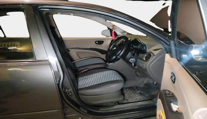 2012 Hyundai i10 SPORTZ 1.2 AT, Petrol, Automatic, 57,393 km, interior