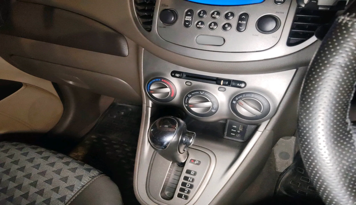 2012 Hyundai i10 SPORTZ 1.2 AT, Petrol, Automatic, 57,393 km, interior